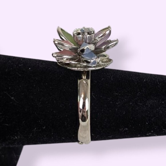(2/$20) Colourful Flower Rhinestone Ring - Picture 4 of 8